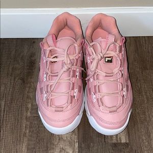 💗💗PINK FILA SNEAKERS💗💗